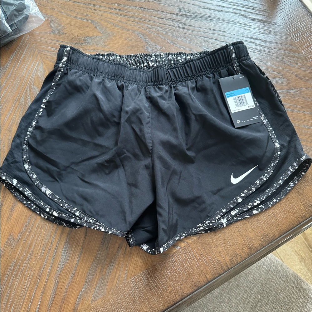 Nike Women’s Running Shorts Dri-Fit Tempo Black 849585-019